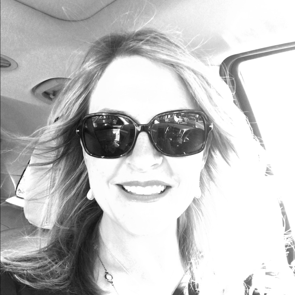 Meet your Posher, Rebecca